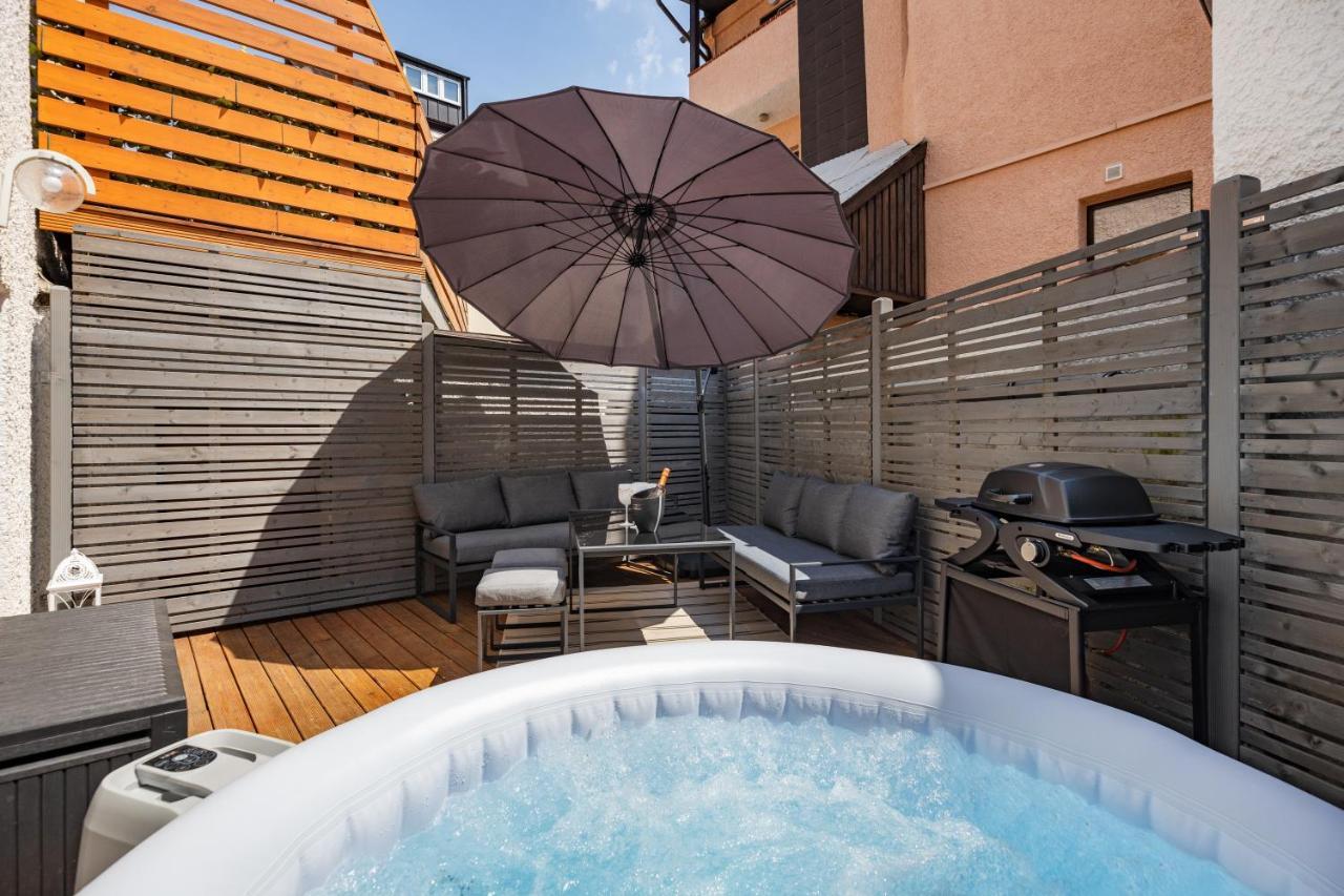 Terrace Apartment With 5 Rooms, Whirlpool And Bbq Augsburgo Exterior foto